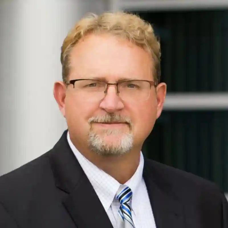 Brad Larsen